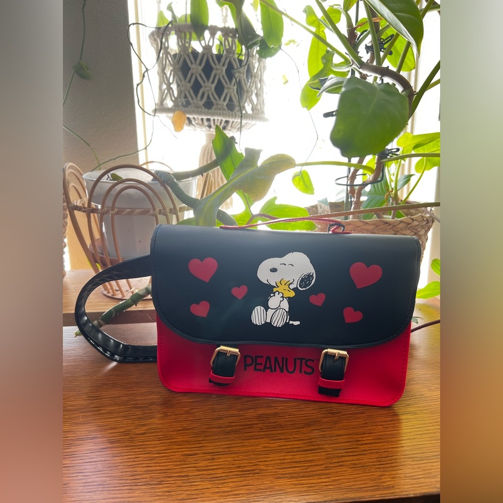 Snoopy Crossbody Purse